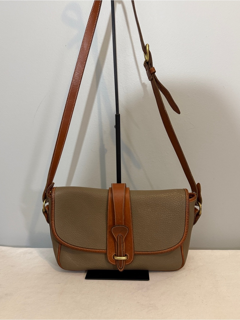 Vintage Dooney & Bourke Equestrian AWL Leather Tack Crossbody Bag Taupe Tan USA